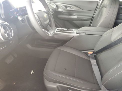 New 2026 Chevrolet Equinox EV LT image 11