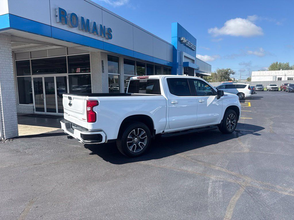 Used 2022 Chevrolet Silverado 1500 RST w/ RST All Star Premium Package AWD/4WD image 4
