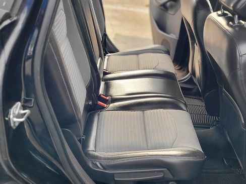 Used 2018 Ford Escape SE w/ SE Sport Appearance Package AWD/4WD image 12