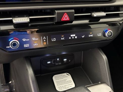 New 2026 Kia Sportage EX FWD image 38