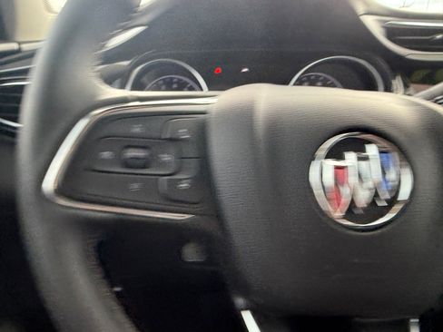 Used 2023 Buick Encore GX Essence w/ Experience Buick Package image 27