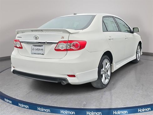 Used 2013 Toyota Corolla S image 5