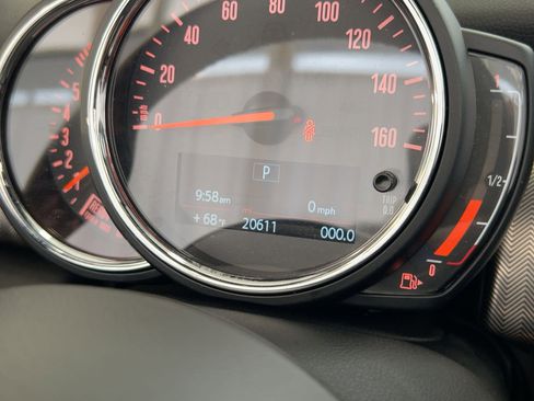 Used 2019 MINI Cooper S w/ Driver Assistance Package image 21