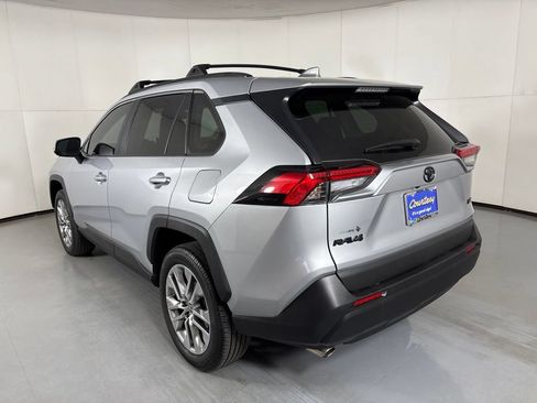 Used 2025 Toyota RAV4 XLE Premium w/ Weather Package FWD image 6