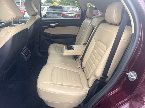 Used 2020 Ford Edge SEL w/ Convenience Package AWD/4WD image 21