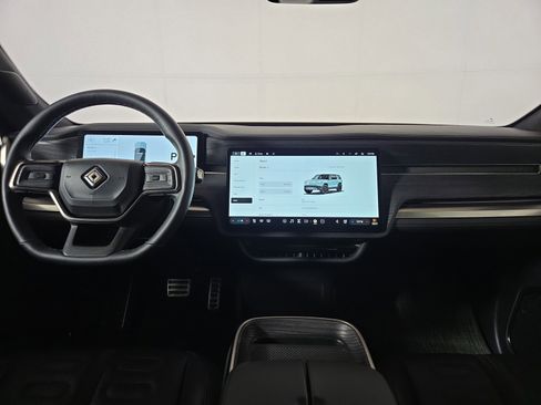 Used 2023 Rivian R1S Adventure image 27
