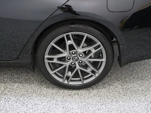 Used 2024 Nissan Altima 2.0 SR FWD image 10