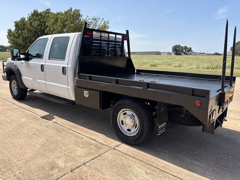 Used 2014 Ford F250 XL w/ Power Equipment Group AWD/4WD image 5