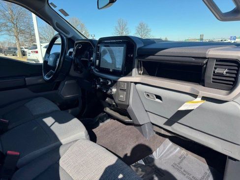 Used 2022 Ford F150 XLT w/ Equipment Group 302A High image 31