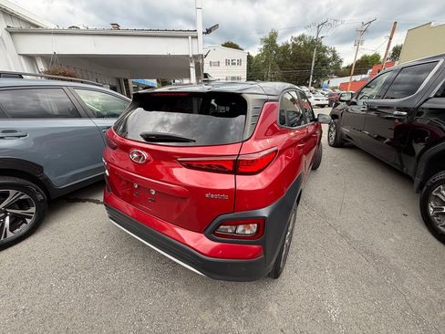 Used 2021 Hyundai Kona SEL FWD image 5
