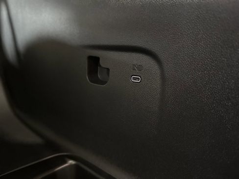 New 2026 GMC Acadia AT4 w/ LPO, Floor Liner Package image 35