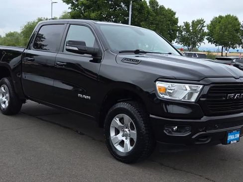 Used 2019 RAM 1500 Big Horn AWD/4WD image 2