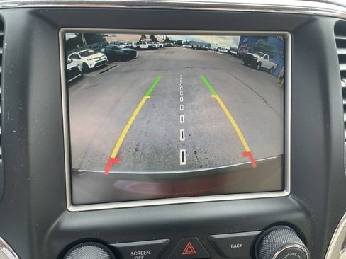 Used 2015 Jeep Grand Cherokee Limited w/ Luxury Group II AWD/4WD image 20
