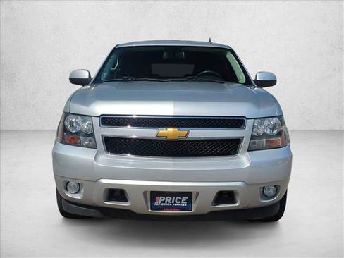 Used 2013 Chevrolet Tahoe LT w/ Luxury Package image 2