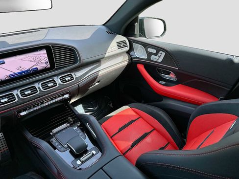 Used 2024 Mercedes-Benz GLE 53 AMG 4MATIC Coupe image 25