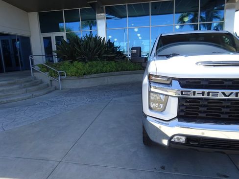 Used 2020 Chevrolet Silverado 2500 LT w/ All Star Edition AWD/4WD image 31