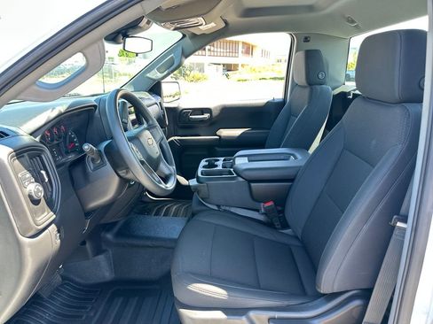 Used 2025 Chevrolet Silverado 1500 W/T RWD image 13