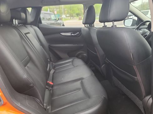 Used 2017 Nissan Rogue Sport SL w/ SL Premium Package image 21