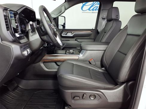 Used 2025 GMC Sierra 2500 SLT w/ Texas SLT Premium Package image 8