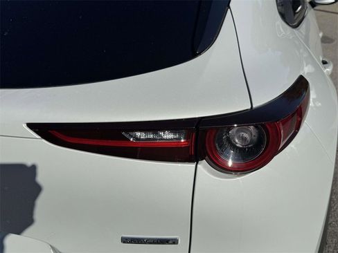 New 2025 MAZDA CX-30 AWD 2.5 S w/ Select Sport Pkg image 10