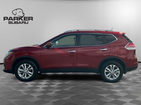 Used 2015 Nissan Rogue SV AWD/4WD image 2