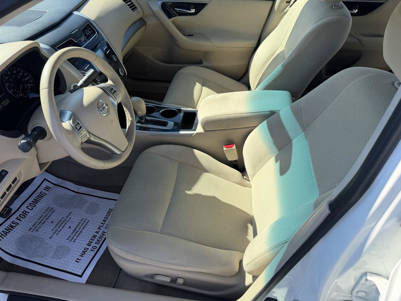 Used 2014 Nissan Altima 2.5 SV FWD image 9