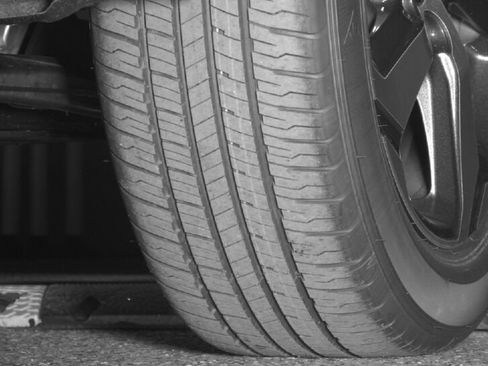 New 2025 Toyota RAV4 SE image 18