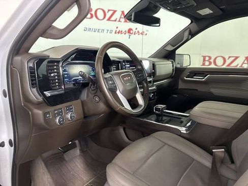 Used 2024 GMC Sierra 1500 SLT w/ SLT Premium Plus Package image 12