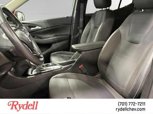 Used 2022 Buick Encore GX Select AWD/4WD image 10