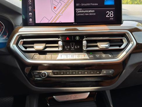 Used 2024 BMW X3 sDrive30i w/ Premium Package w/ZPA RWD image 20