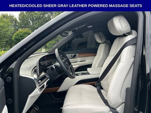 Used 2026 Cadillac Vistiq Sport w/ LPO, Floor Liner Package AWD/4WD image 5