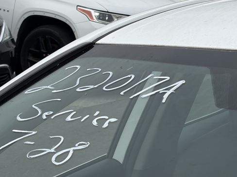 Certified 2019 Toyota Camry LE FWD image 10