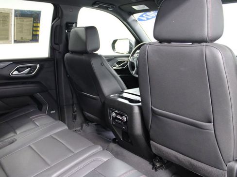 Used 2024 Chevrolet Suburban RST RWD image 37