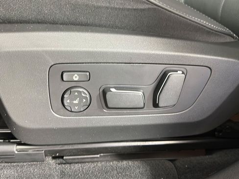 Used 2026 BMW X3 xDrive30i w/ Premium Package AWD/4WD image 14