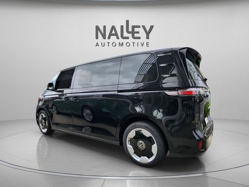 New 2025 Volkswagen ID. Buzz Pro S image 2