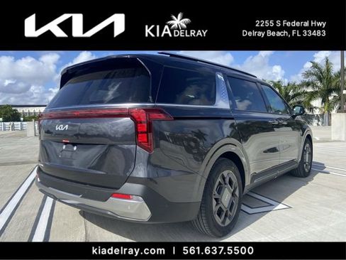 New 2026 Kia Carnival SX FWD image 3