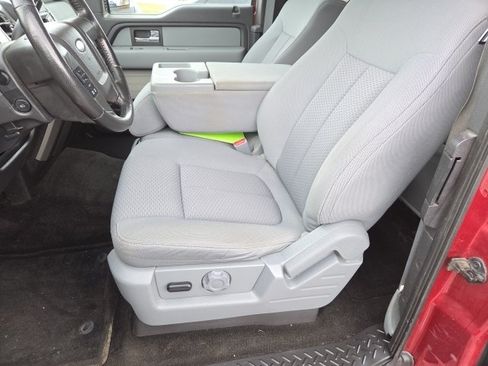 Used 2014 Ford F150 XLT w/ Equipment Group 302A Luxury AWD/4WD image 14