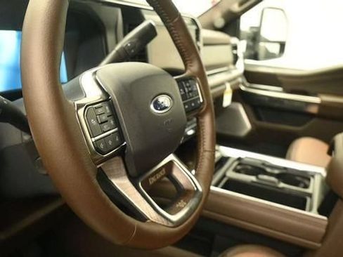 New 2026 Ford F250 King Ranch w/ Chrome Package AWD/4WD image 19