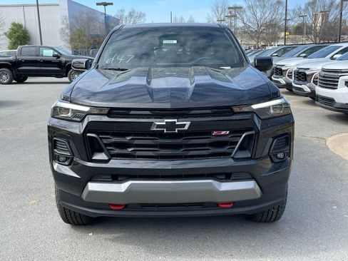 New 2026 Chevrolet Colorado Z71 image 2
