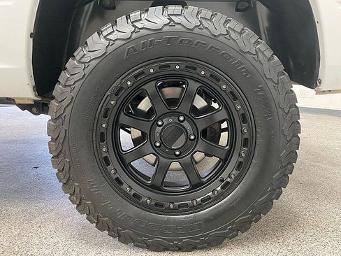 Used 2015 RAM 1500 Express image 24