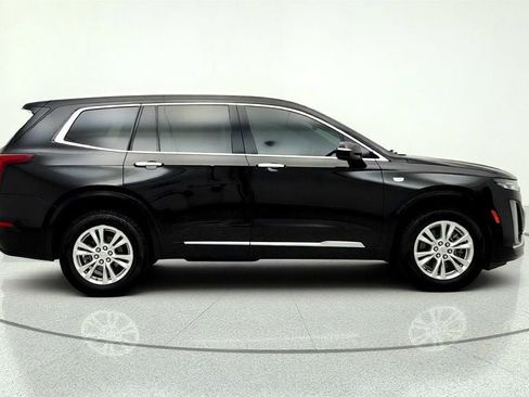 Used 2022 Cadillac XT6 Luxury AWD/4WD image 4
