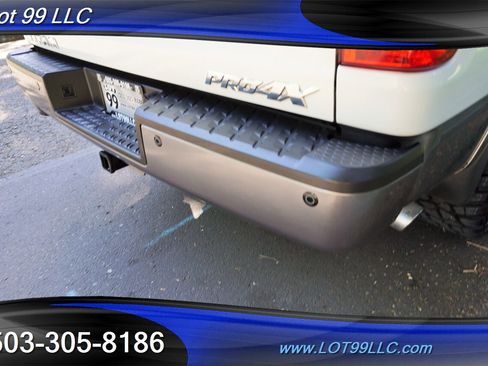 Used 2019 Nissan Titan PRO-4X w/ Pro-4x Convenience Package AWD/4WD image 36