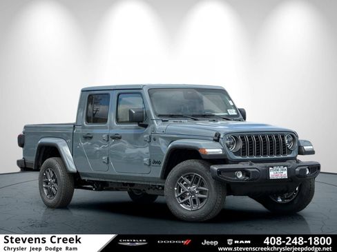 New 2026 Jeep Gladiator Sport AWD/4WD image 1