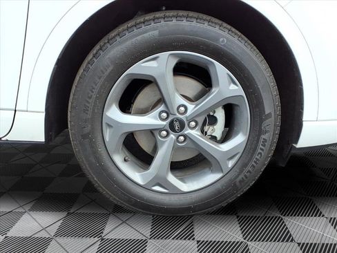 Used 2023 Ford Escape ST-Line w/ Tech Pack #1 AWD/4WD image 10