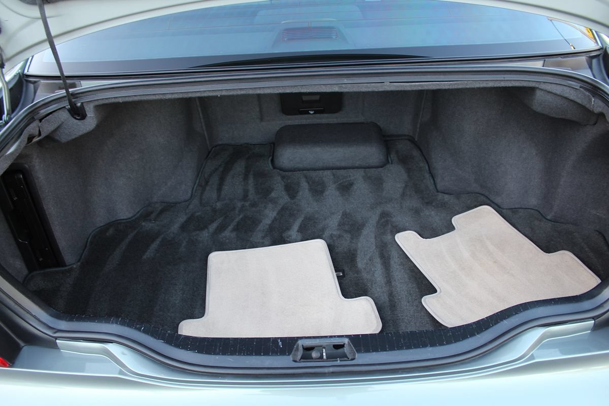 Used 2002 Lexus LS 430 w/ Navigation/Mark Levinson Pkg RWD image 30