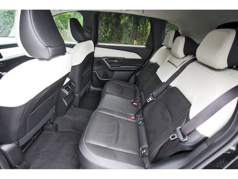 New 2026 MAZDA CX-5 Preferred AWD/4WD image 9