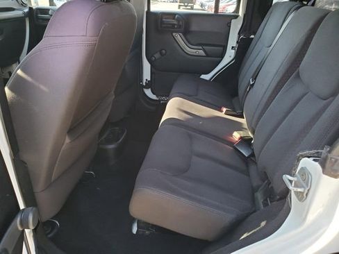 Used 2014 Jeep Wrangler Unlimited Sport w/ Connectivity Group image 13