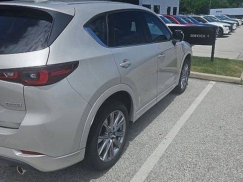 Used 2024 MAZDA CX-5 AWD 2.5 S w/ Premium Package image 5