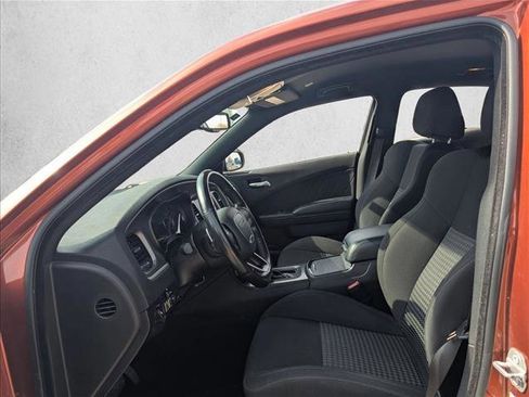 Used 2022 Dodge Charger GT w/ Performance Handling Group image 10