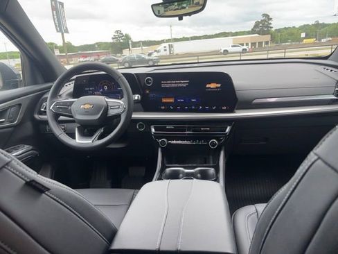New 2026 Chevrolet Traverse LT FWD image 13
